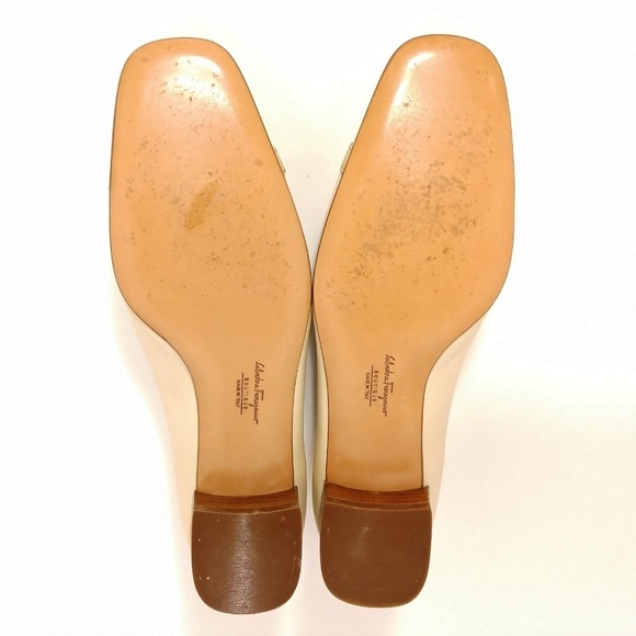 Salvatore Ferragamo Vintage Luxury Cap Toe Flats Sz 8.5 Narrow - Picture 7 of 8